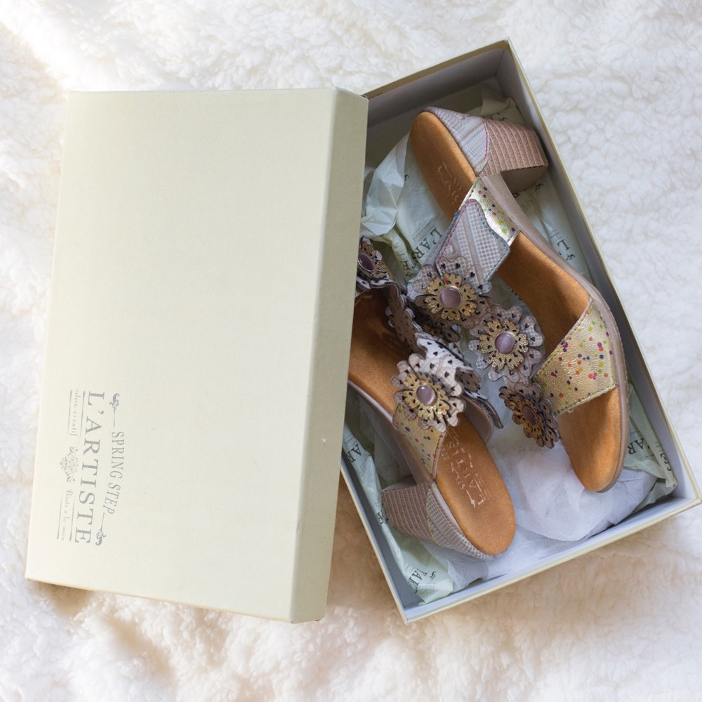 L’artiste sandals 🟥sold🟥